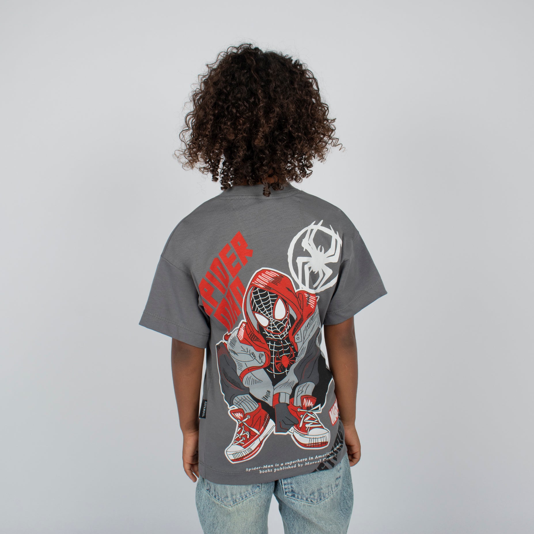 Oversize niño Spiderman