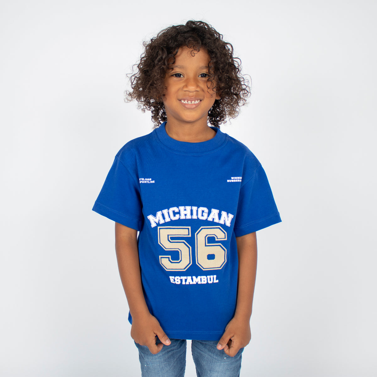 Oversize niño Michigan