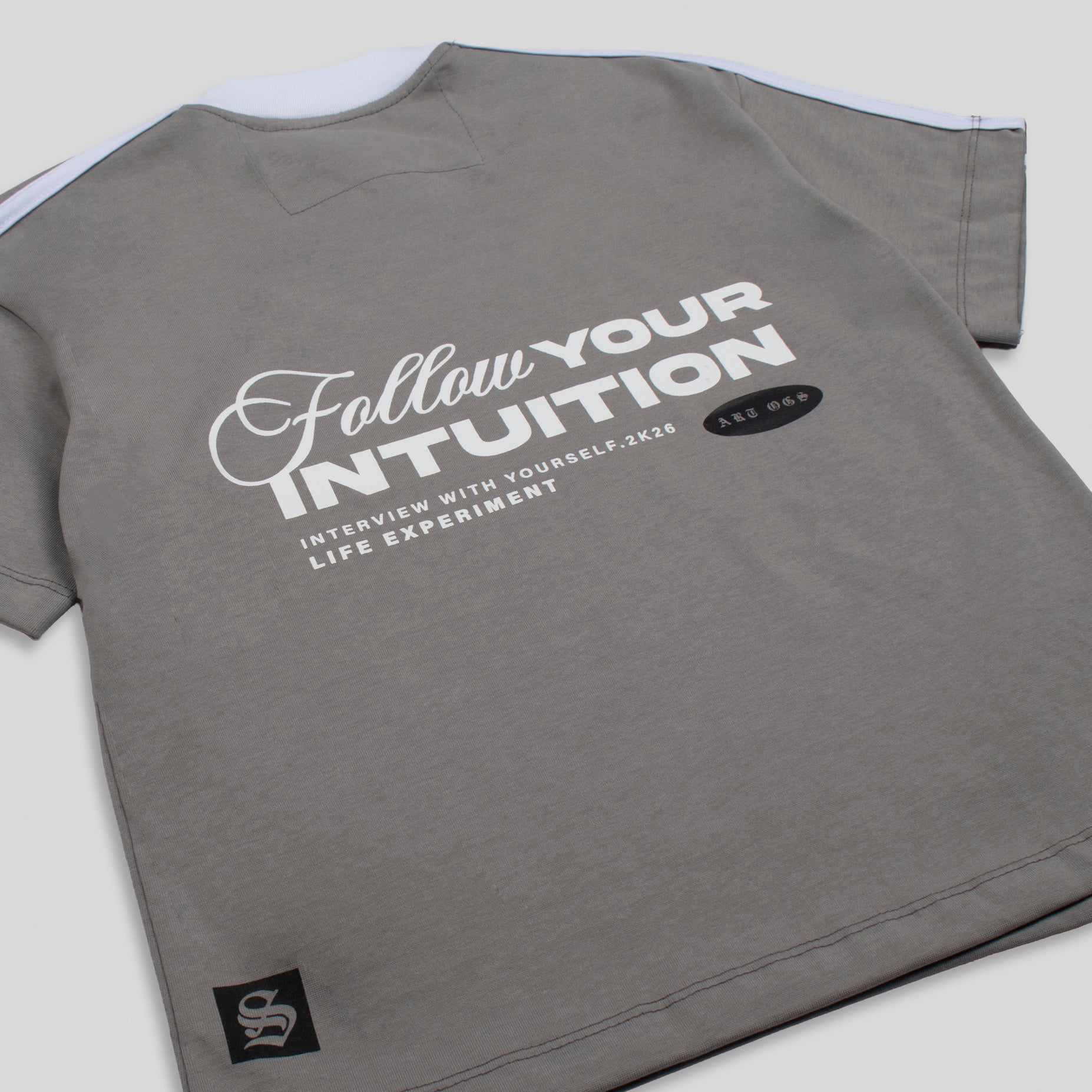 Oversize  niño R. Intuition