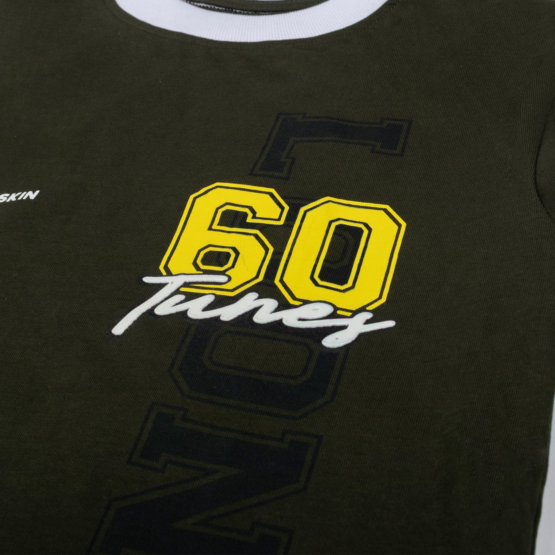 Oversize niño Lonney tunnes