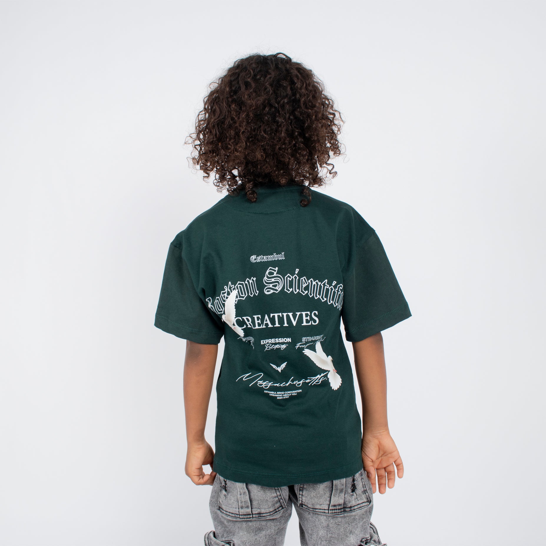 Oversize niño Creatives