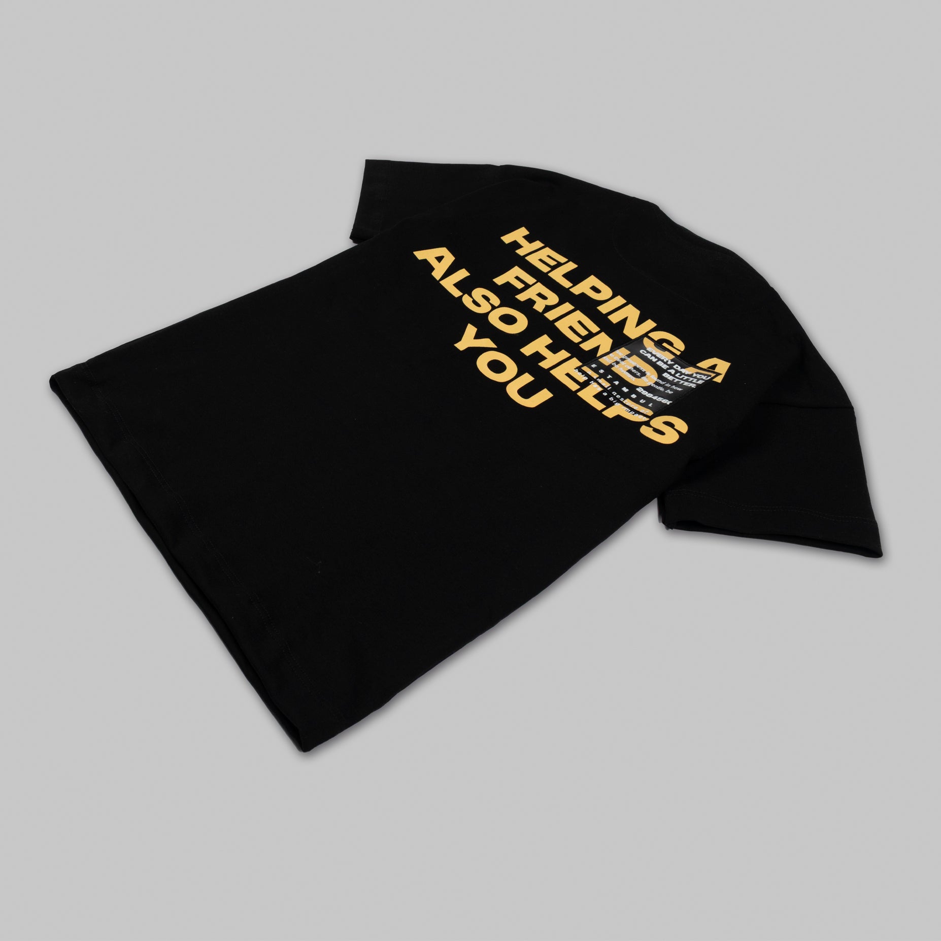 Oversize niño Helping