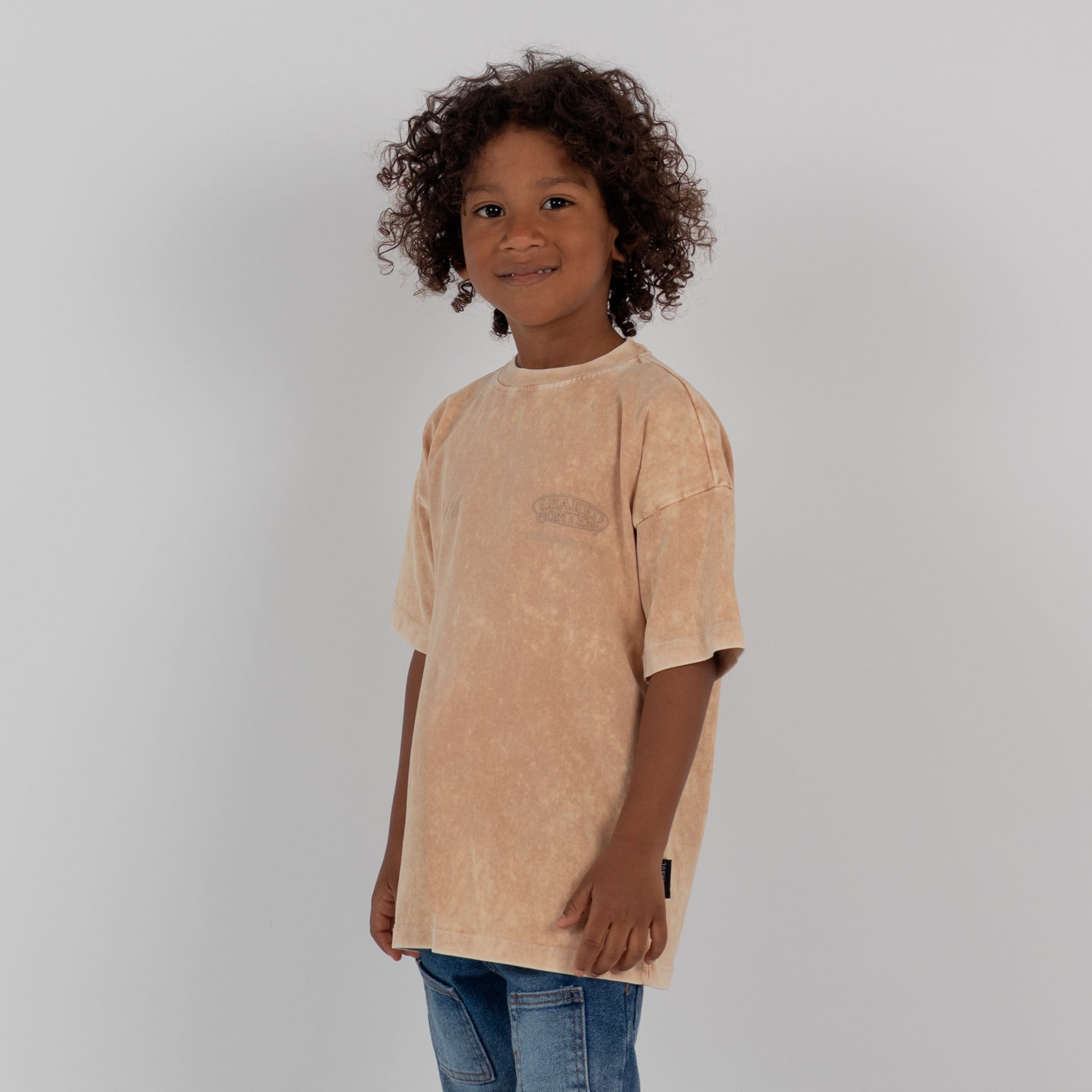 Oversize niño degrade Leaked