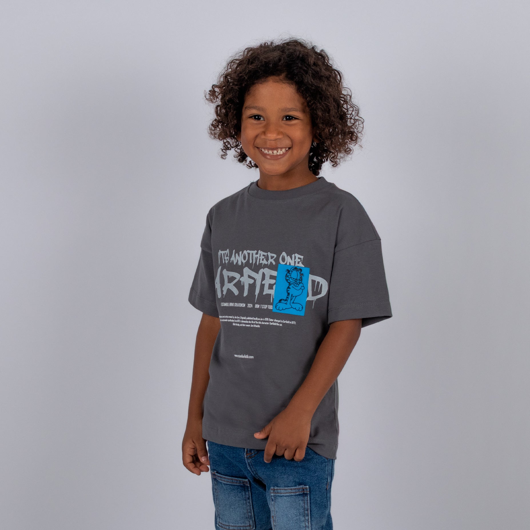 Oversize niño Garfield