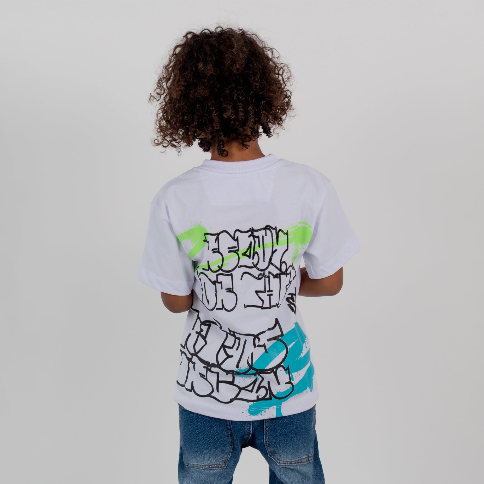 Oversize niño letras