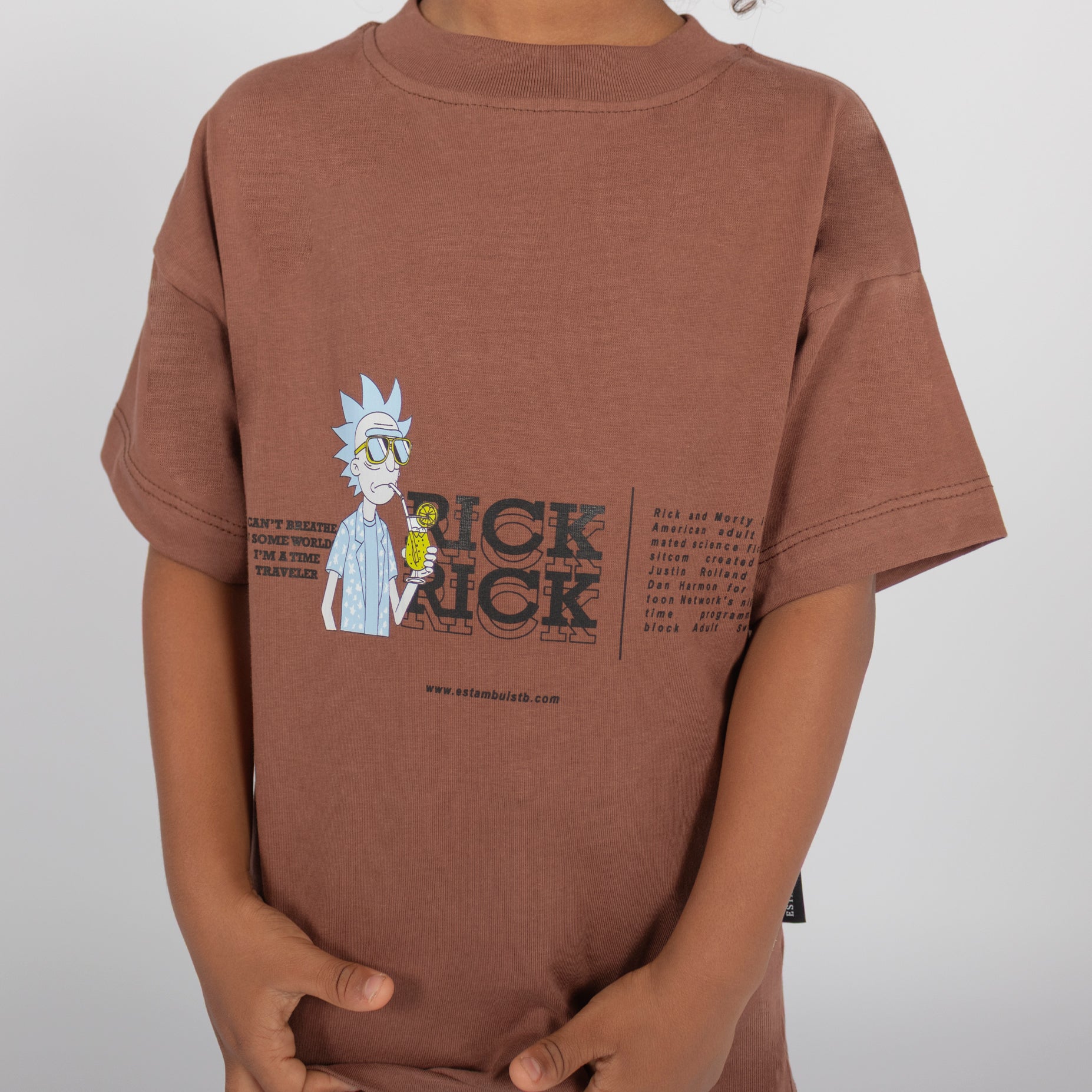 Oversize  niño Rick y Morty