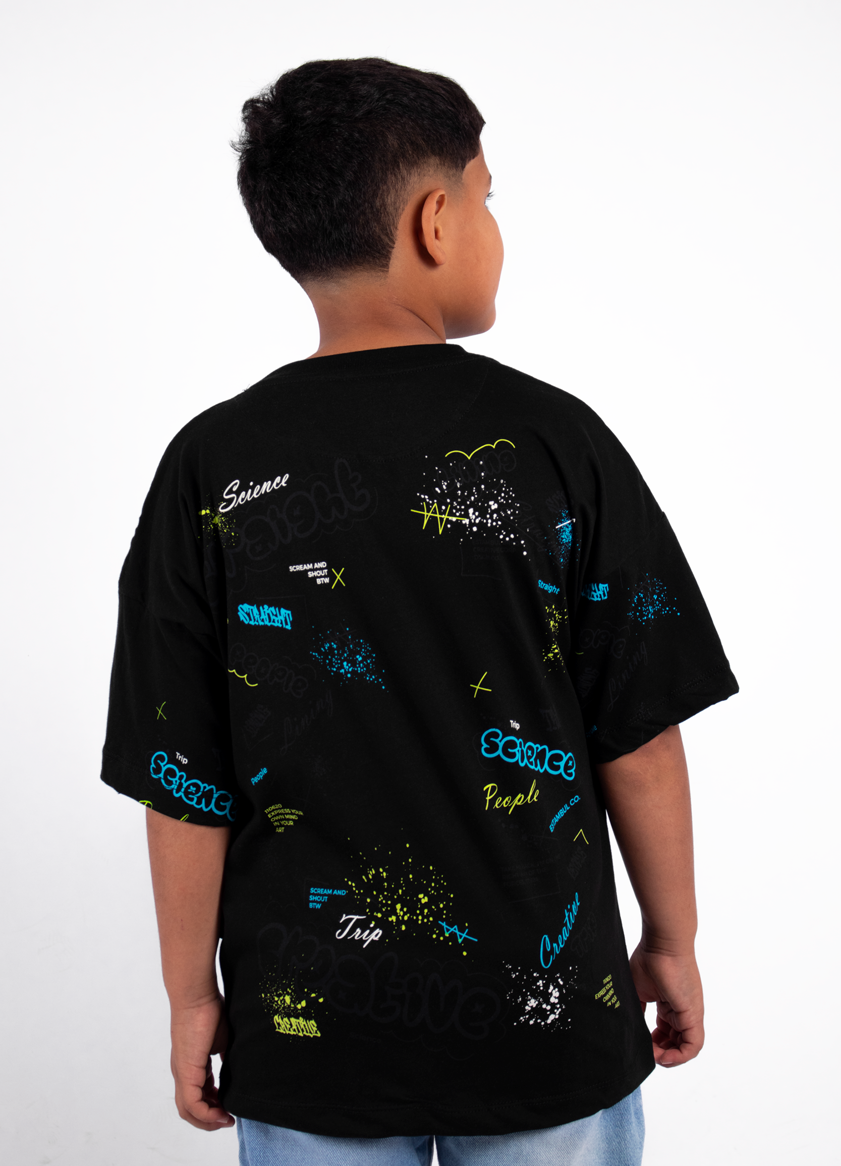 Oversize niño Creative