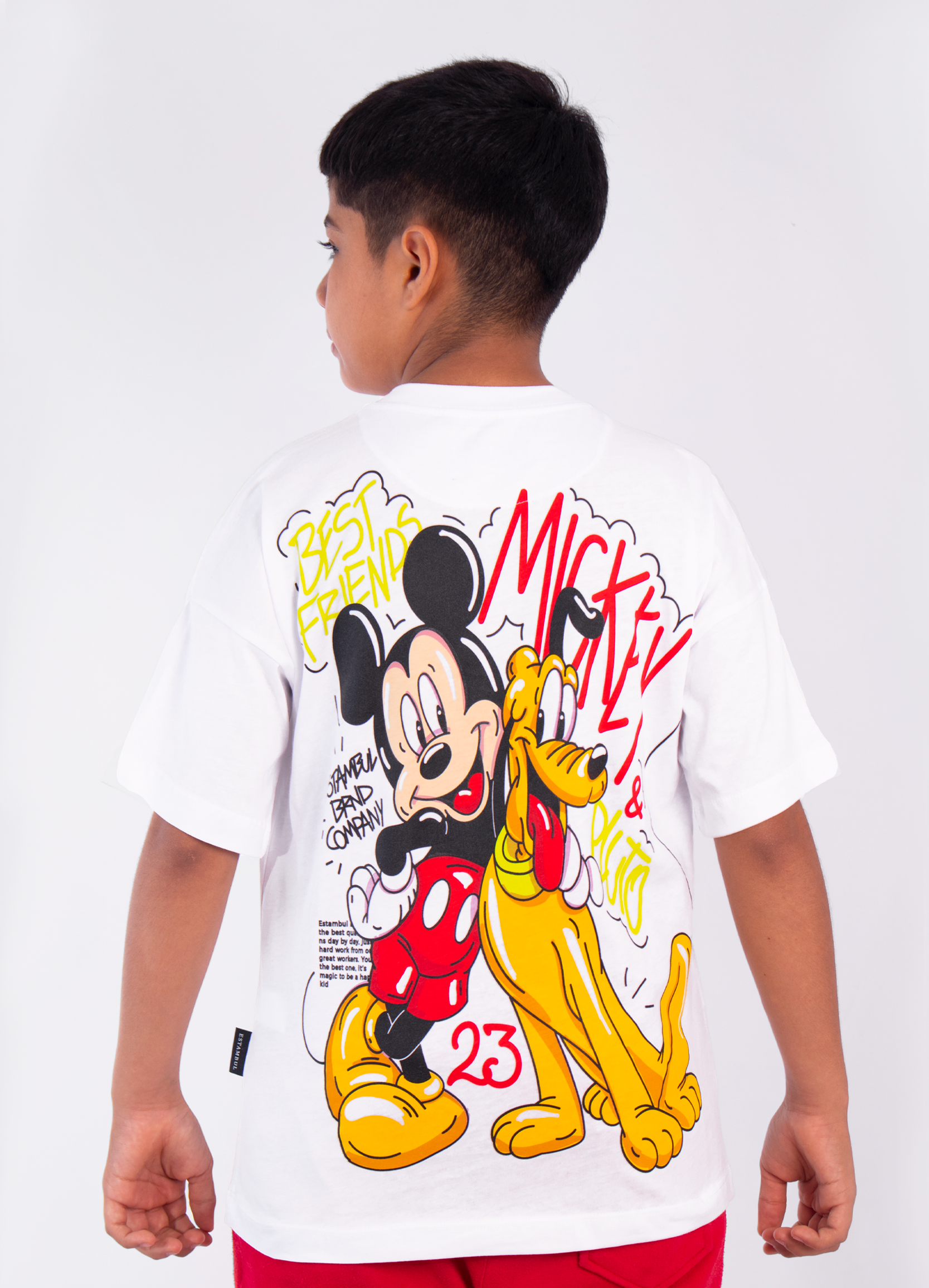 Oversize niño Mickey Pluto