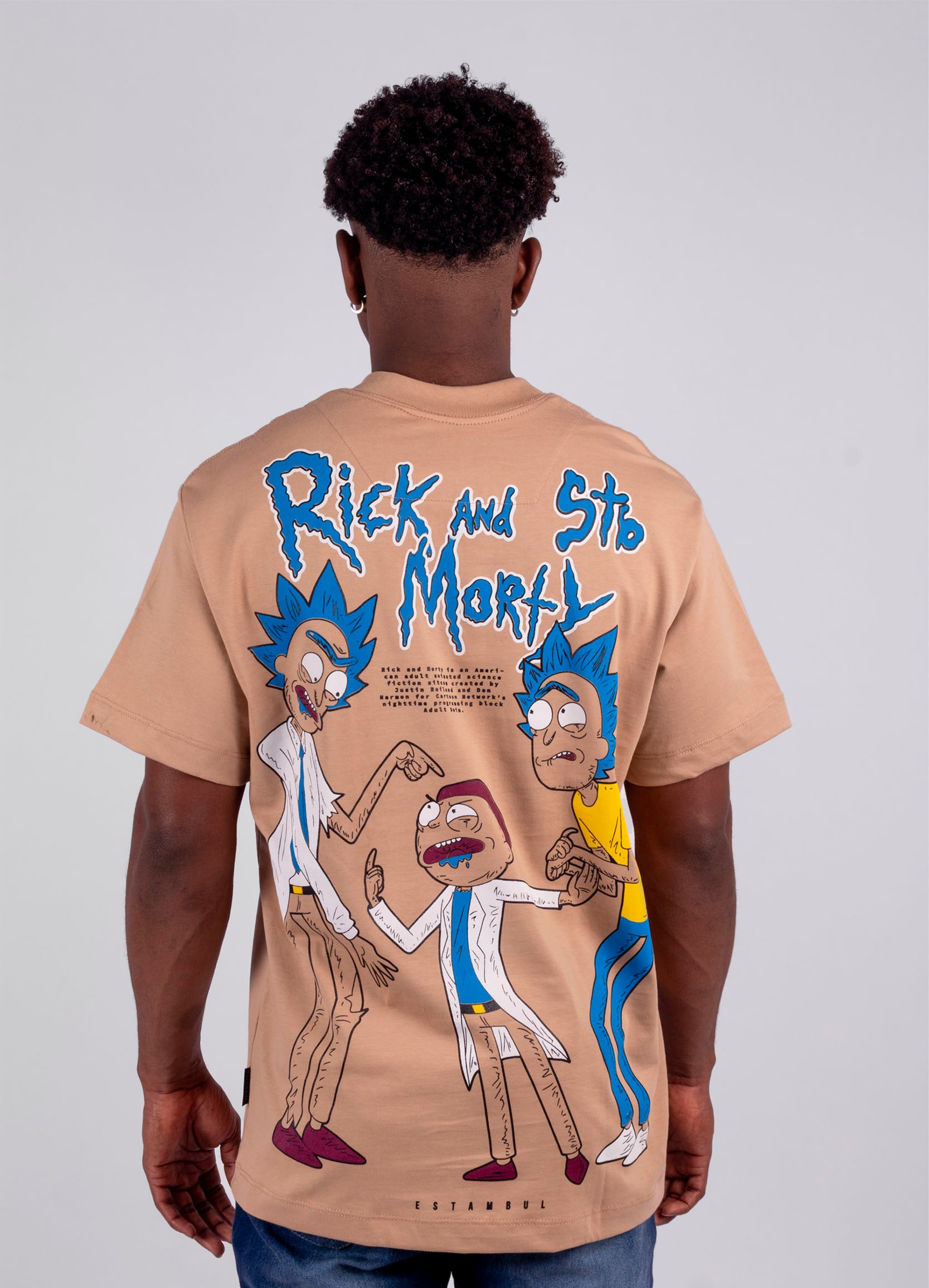 Oversize hombre estampada  Rick and Morty