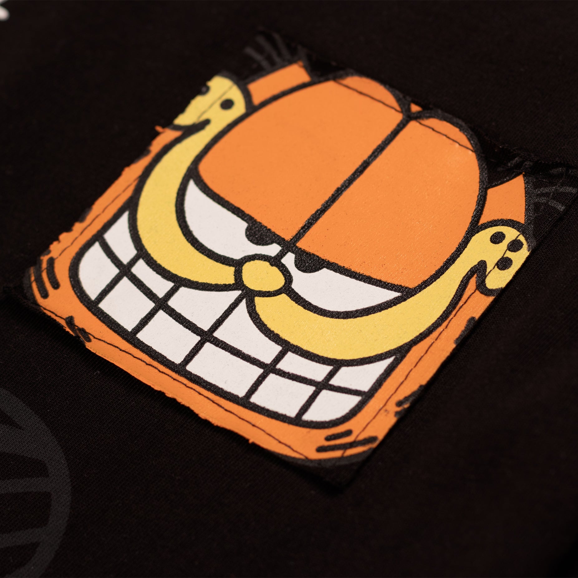 Overisze niño Garfield Forever