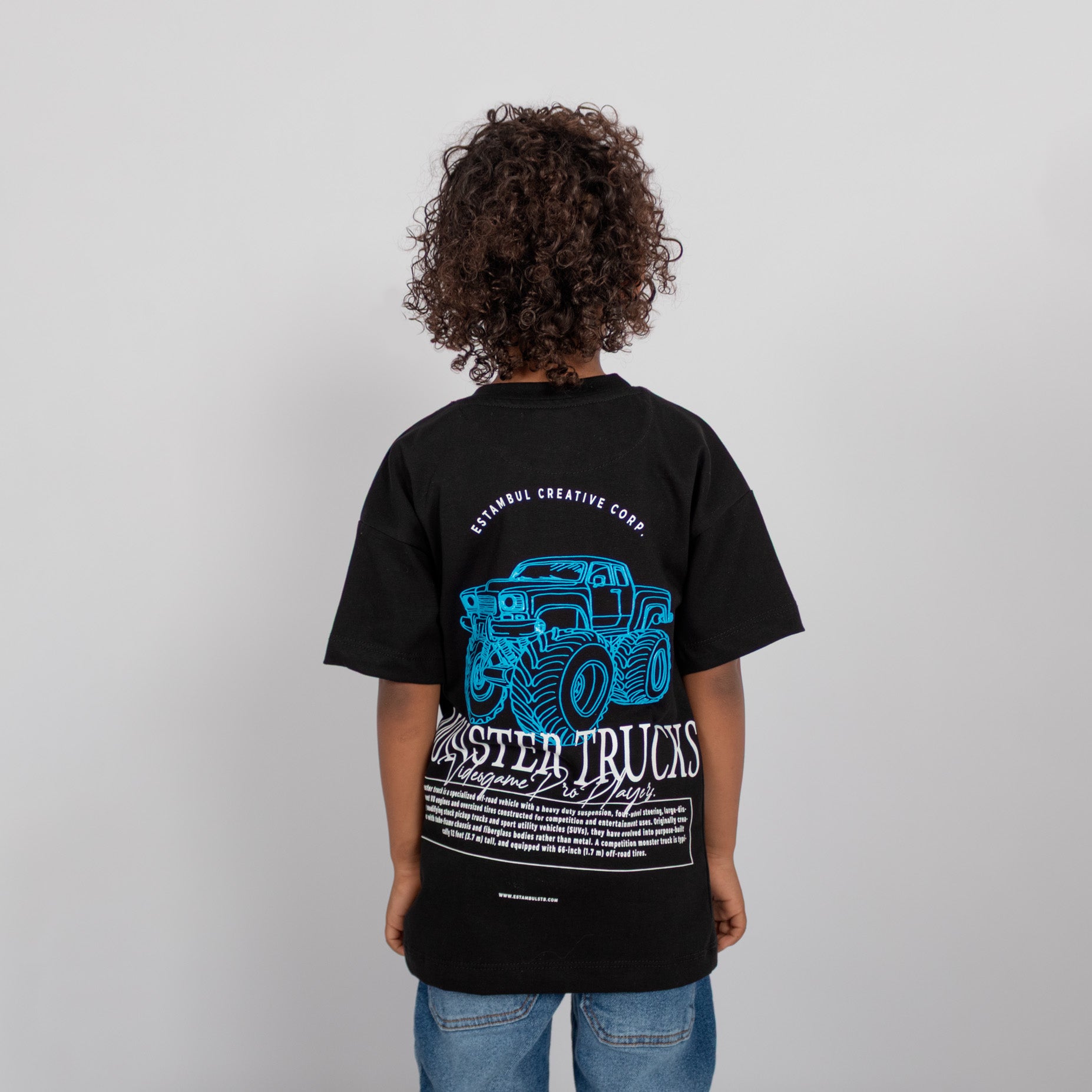 Oversize niño monster trucks