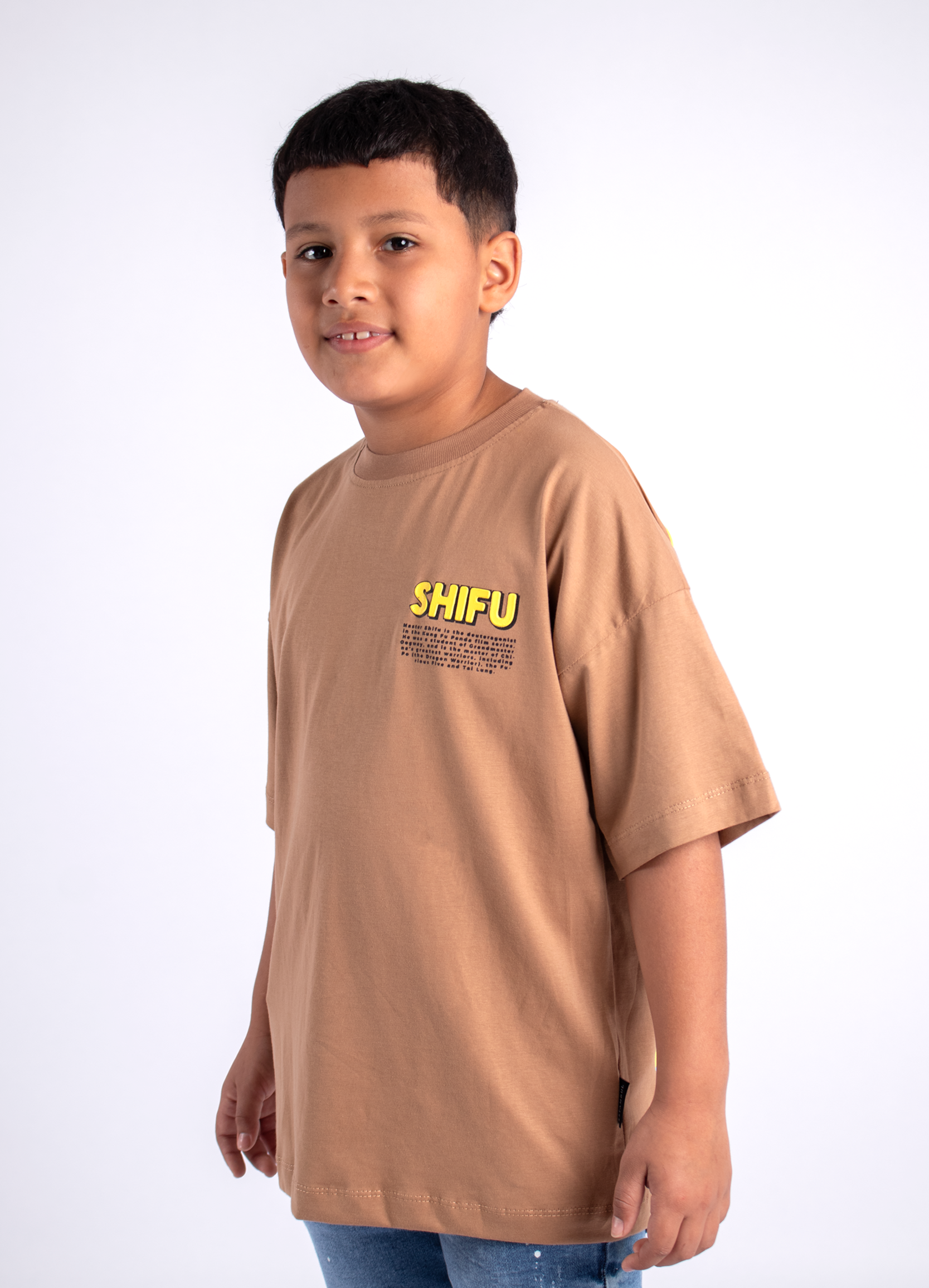 Overisze niño Master