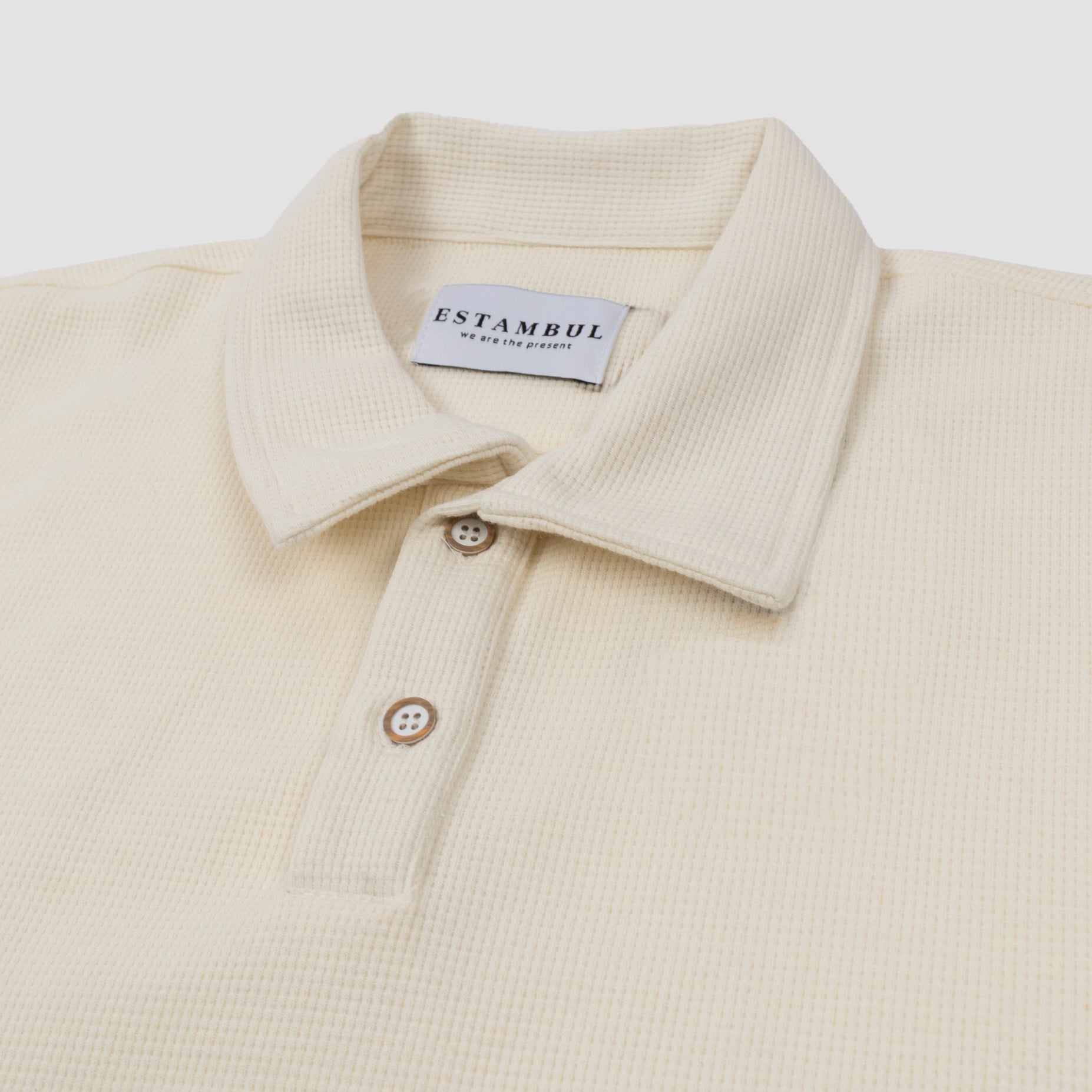 Polo hombre beige