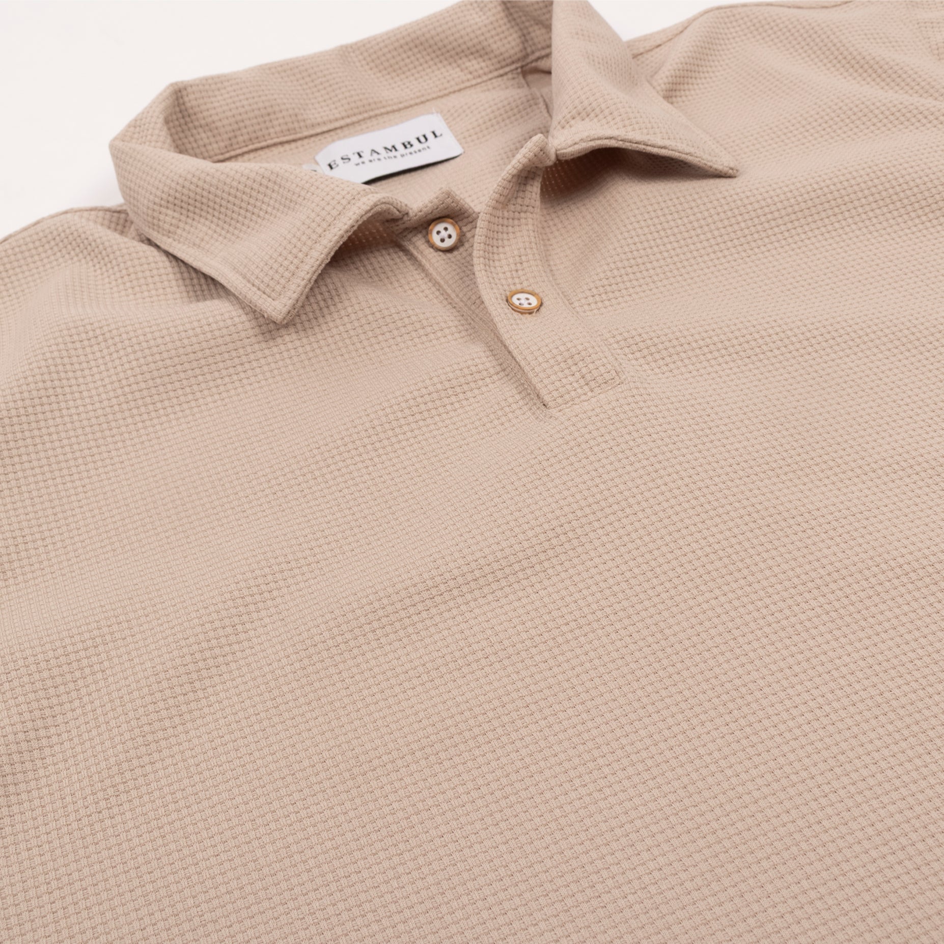 Polo hombre textura beige