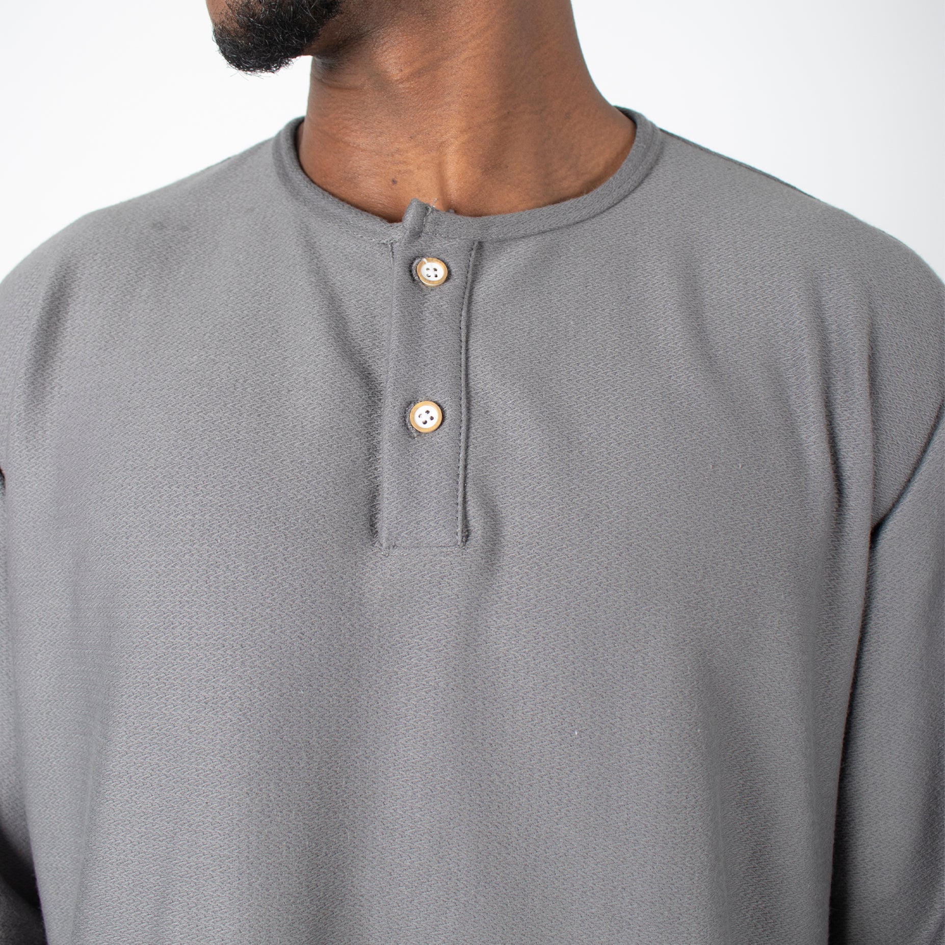 Polo hombre textura gris