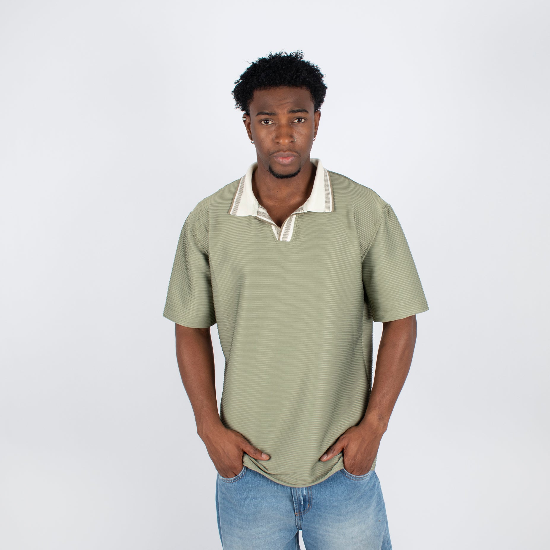 Polo hombre cuello alto verde