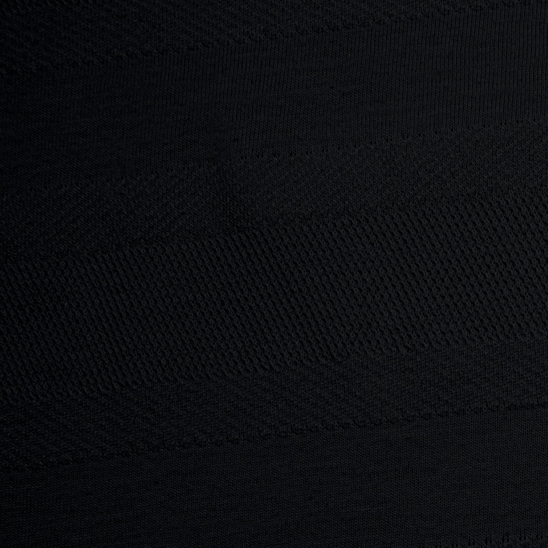 Polo hombre textura y bordado