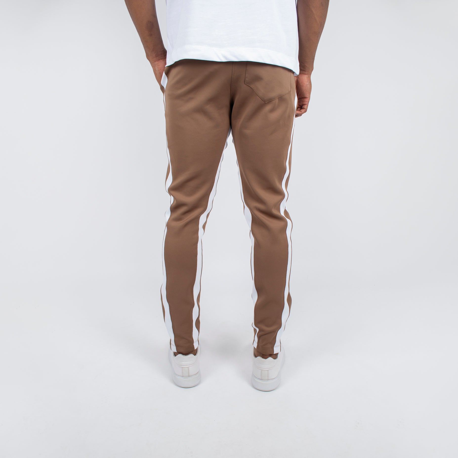 Sudadera hombre cortes y cierre